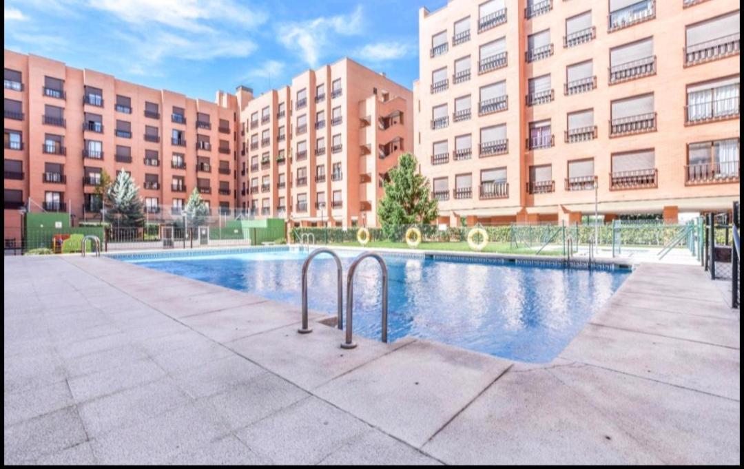 Cerca Airport, Riyadh Air, Ifema, Eisenhower, Wifi, 4 Personas Madrid Ngoại thất bức ảnh
